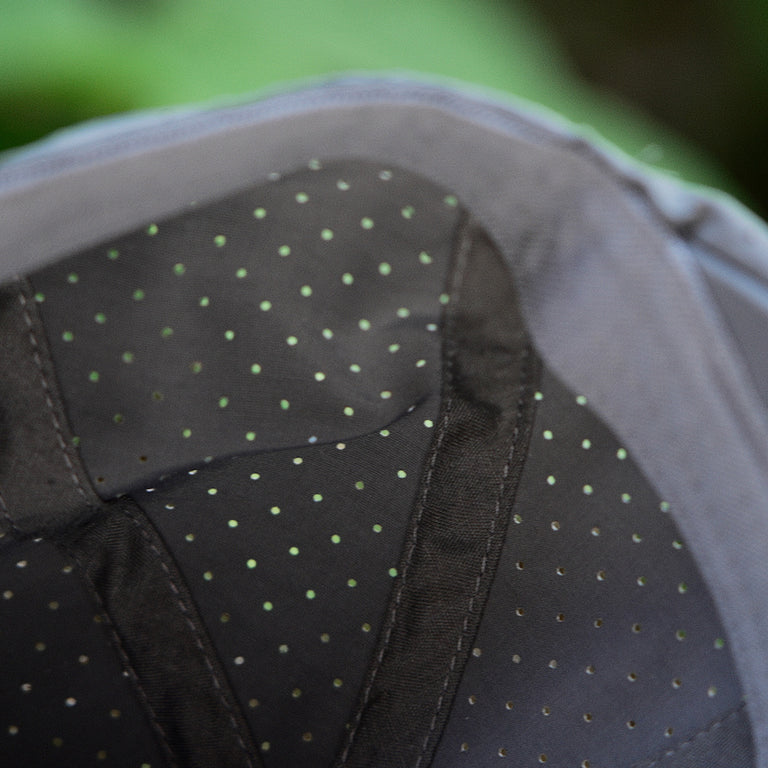 The Cool Air Boston Scally Cap (Flat Cap) - Dark Grey