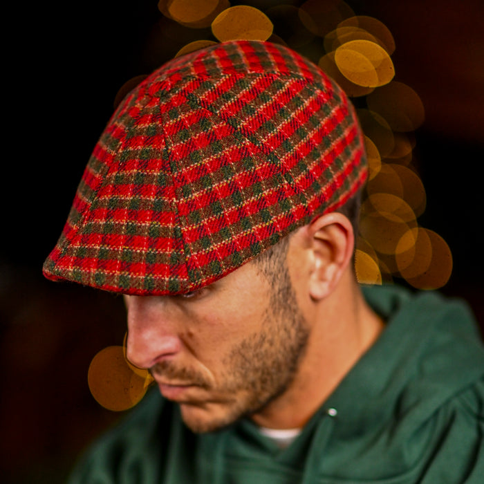 The Wonderland Boston Scally Cap - Red &amp; Green Plaid - alternate image