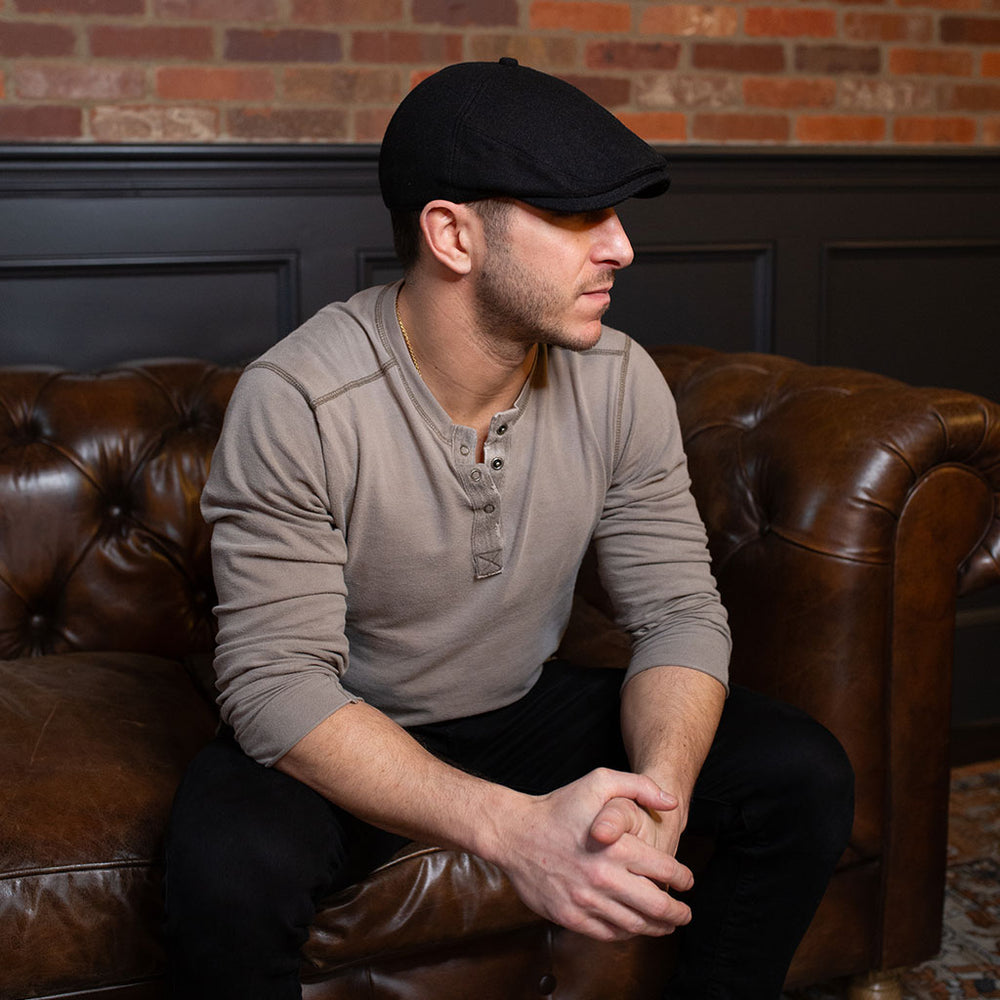 The Solid 5Panel Boston Scally Cap (Flat Cap) Coolidge Black